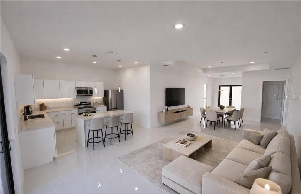 2102 NW 25TH PLACE, CAPE CORAL, FL 33993 — zdjęcie 3