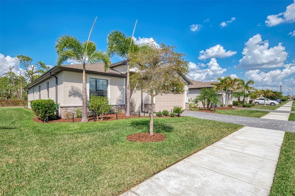 15896 HONEYSUCKLE STREET, PORT CHARLOTTE, FL 33953 — zdjęcie 2
