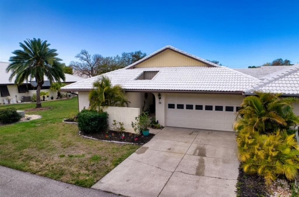 76 SANDSTONE CIRCLE, VENICE, FL 34293