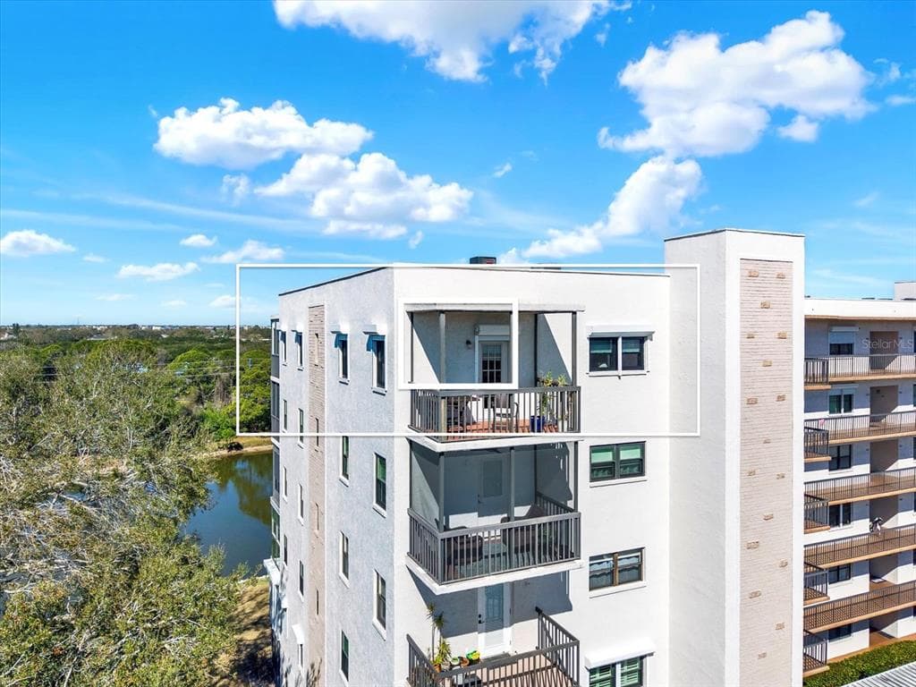 8186 TERRACE GARDEN DRIVE N # 601, ST PETERSBURG, FL 33709 — zdjęcie 2