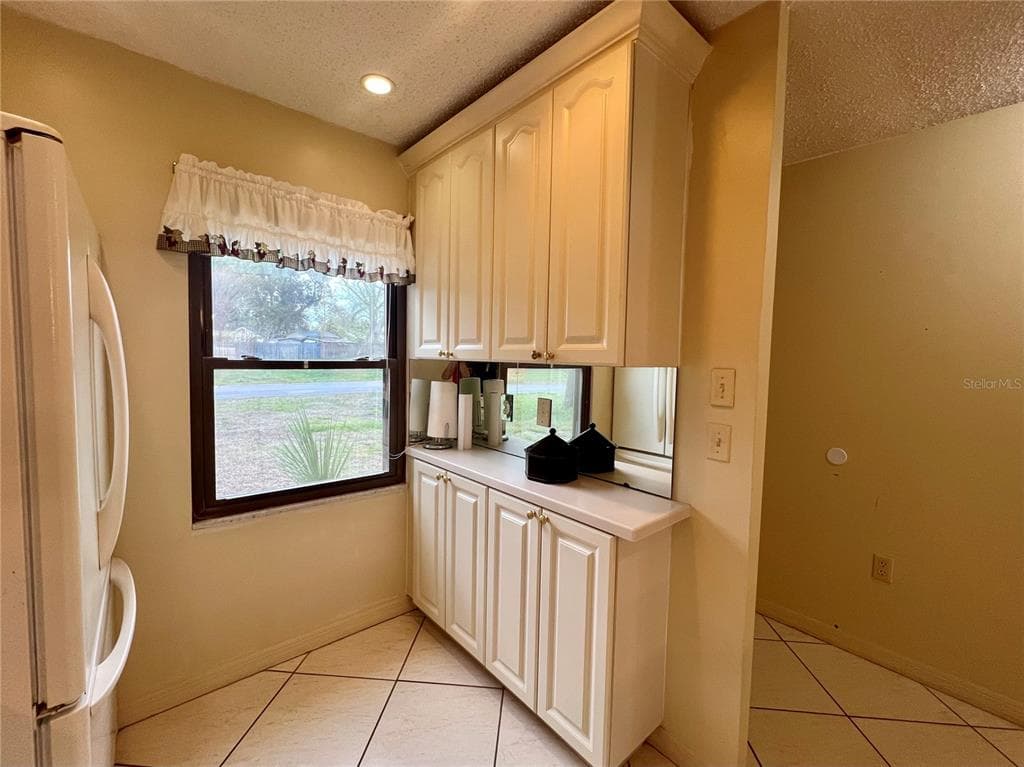 1395 MISSION DRIVE W # 28C, CLEARWATER, FL 33759 — zdjęcie 4