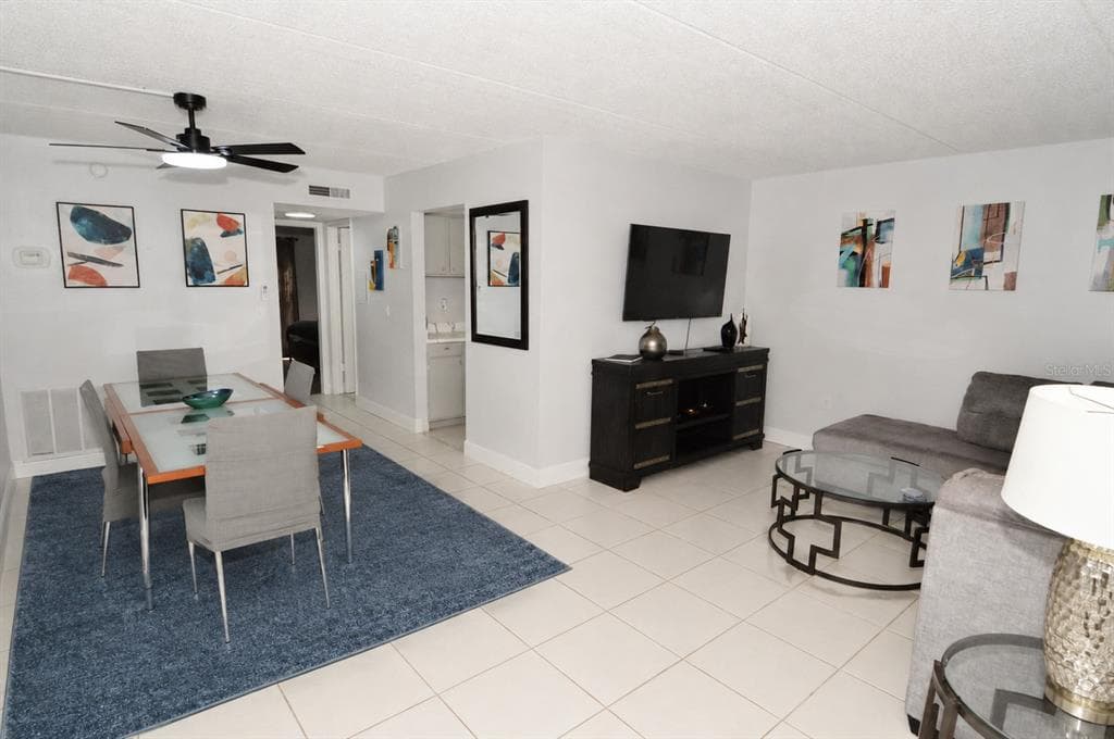 12760 INDIAN ROCKS ROAD # 555, LARGO, FL 33774 — zdjęcie 5