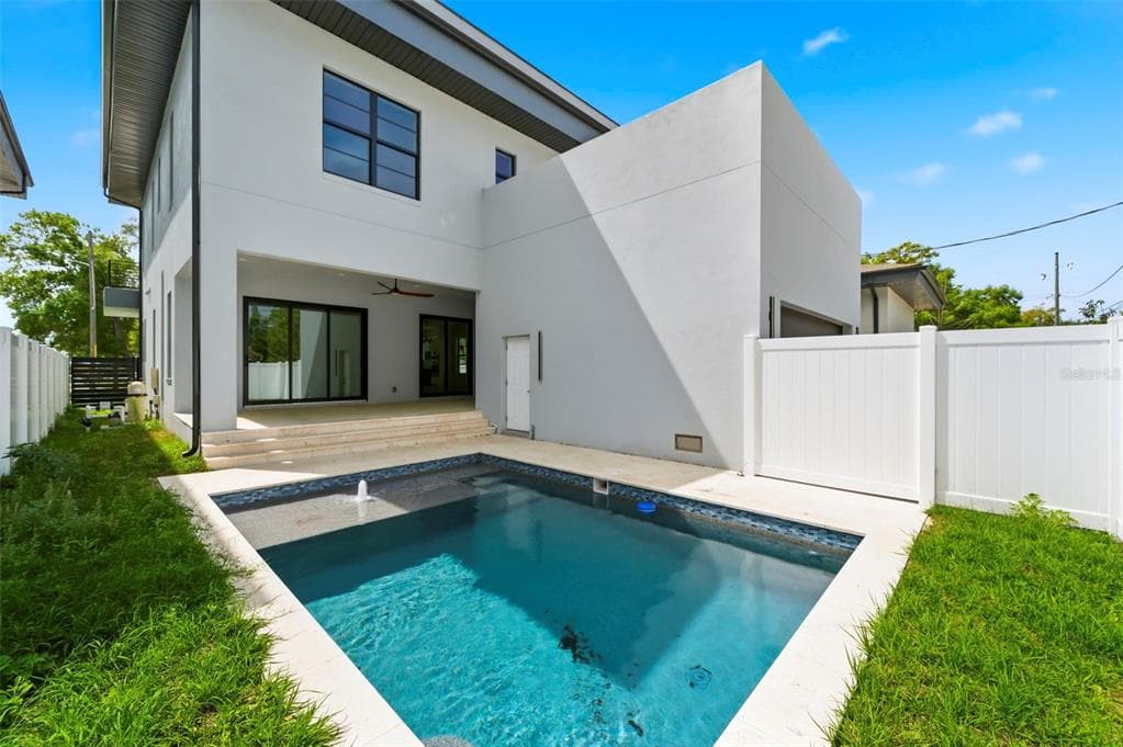 4543 26TH AVENUE S, ST PETERSBURG, FL 33711 — zdjęcie 2