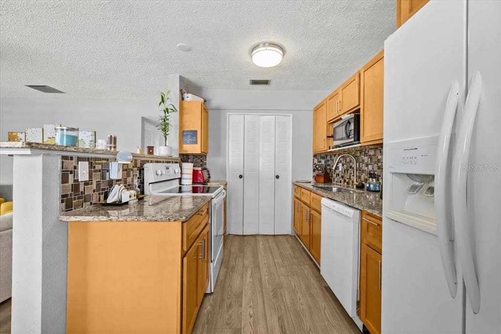 1235 S HIGHLAND AVENUE # 2-307, CLEARWATER, FL 33756 — zdjęcie 5
