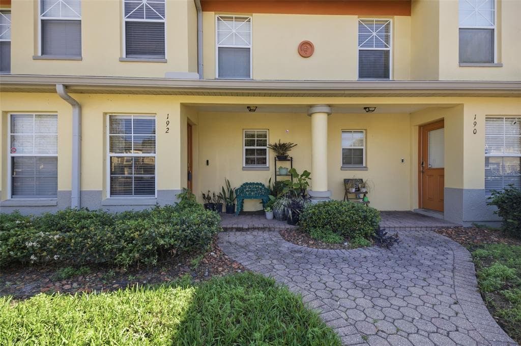 192 COQUINA BAY DRIVE, ST PETERSBURG, FL 33705 — zdjęcie 3