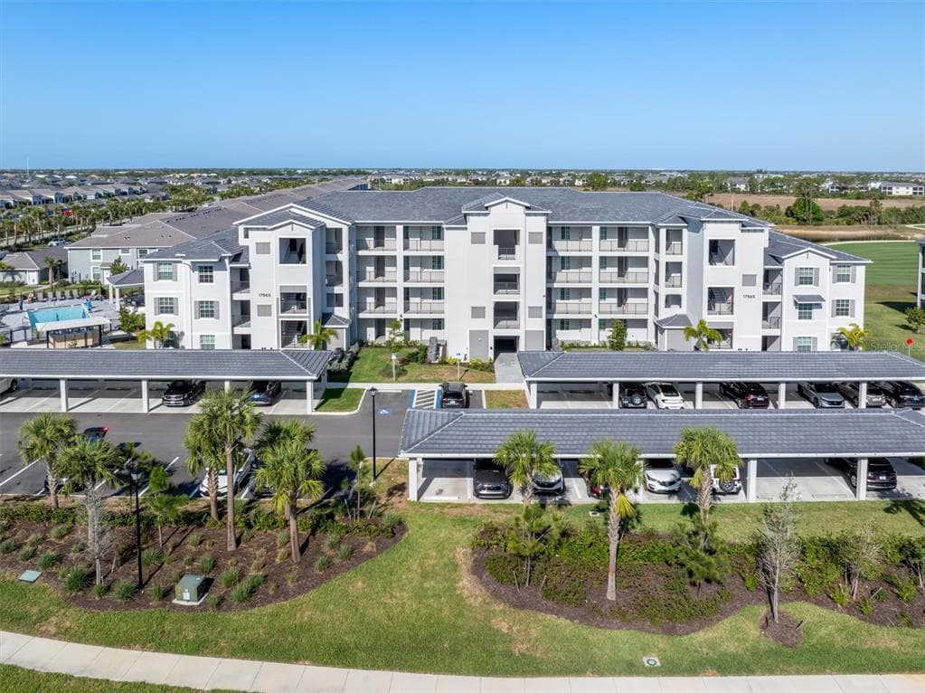 17565 OPAL SAND DRIVE # 201, VENICE, FL 34293