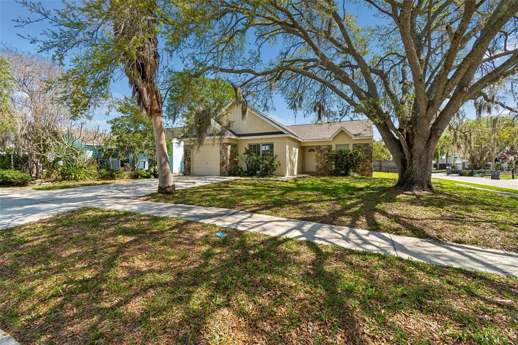 8301 IBERIA PLACE, TAMPA, FL 33637 — zdjęcie 3