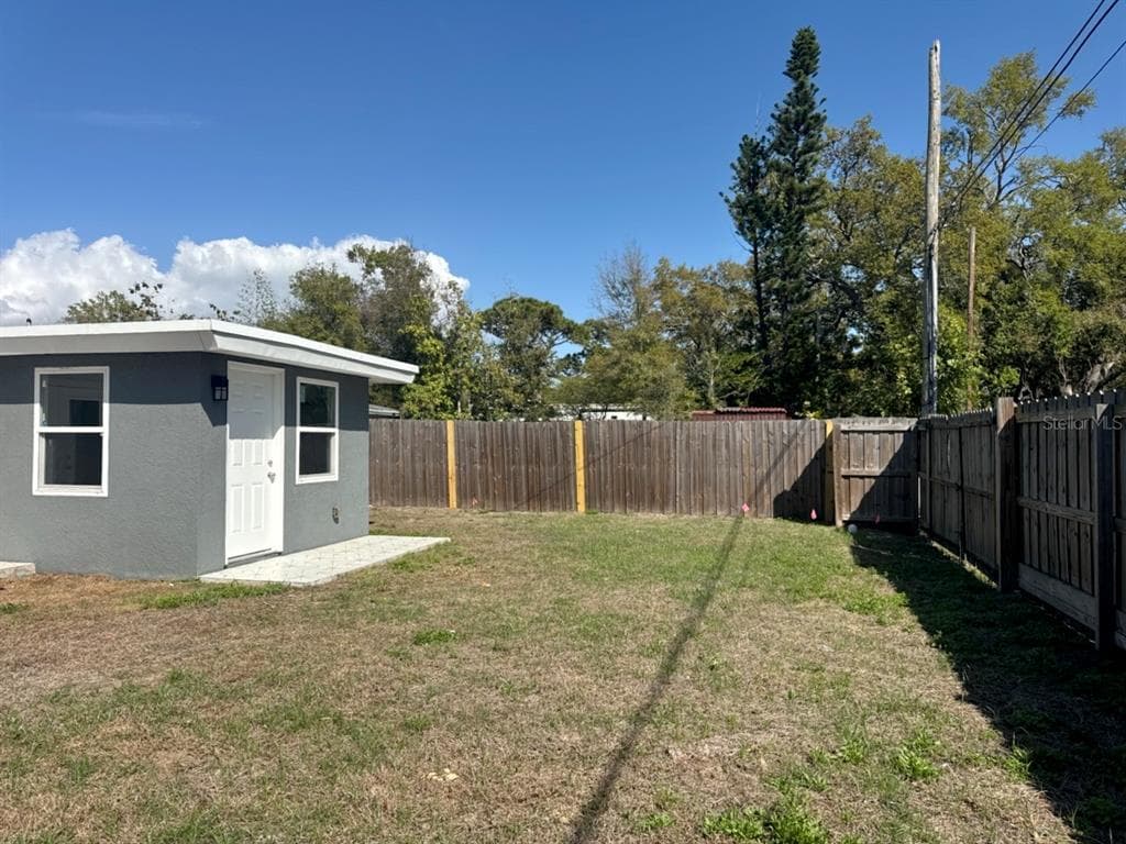 5520 20TH AVENUE S, GULFPORT, FL 33707 — zdjęcie 4
