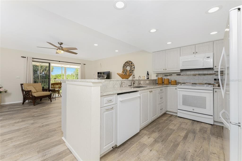 6800 PLACIDA ROAD # TH2, 1B, ENGLEWOOD, FL 34224 — zdjęcie 5