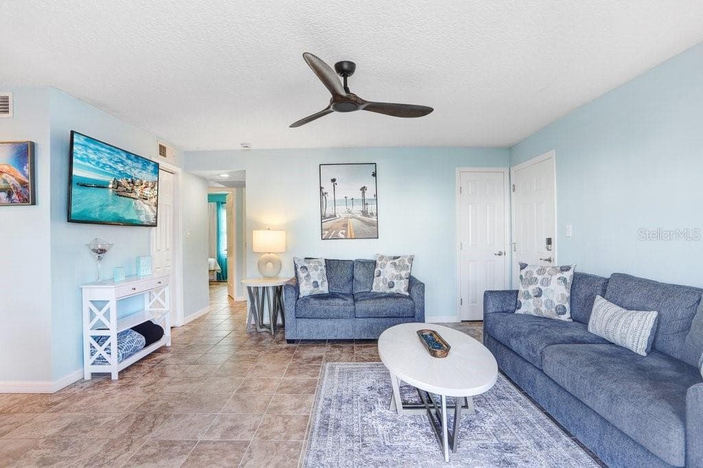 5012 STARFISH DRIVE SE # B, ST PETERSBURG, FL 33705
