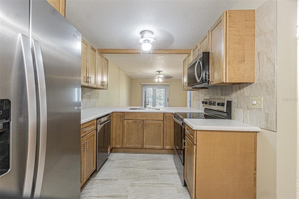 11201 122ND AVENUE # 197, LARGO, FL 33778 — zdjęcie 4