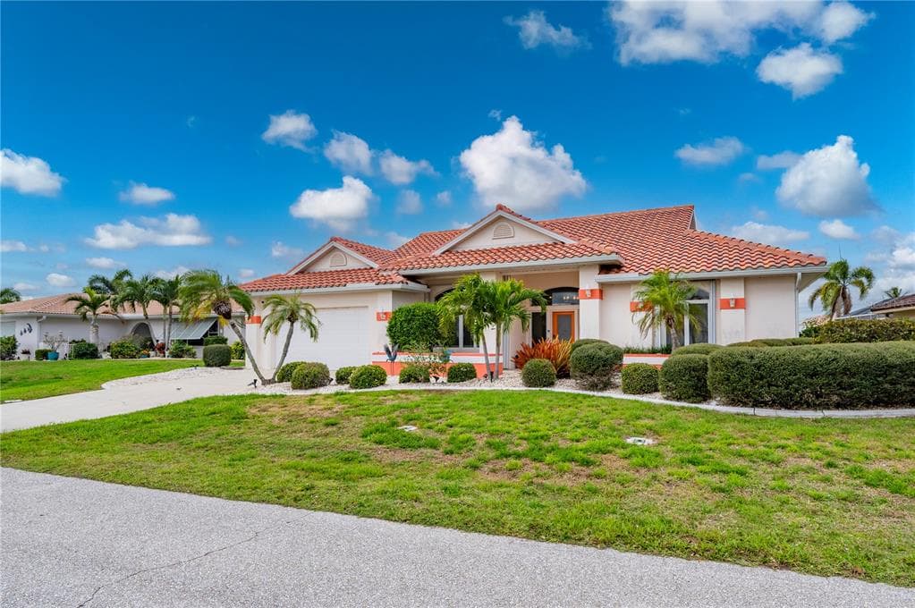 709 VIA TUNIS, PUNTA GORDA, FL 33950 — zdjęcie 2