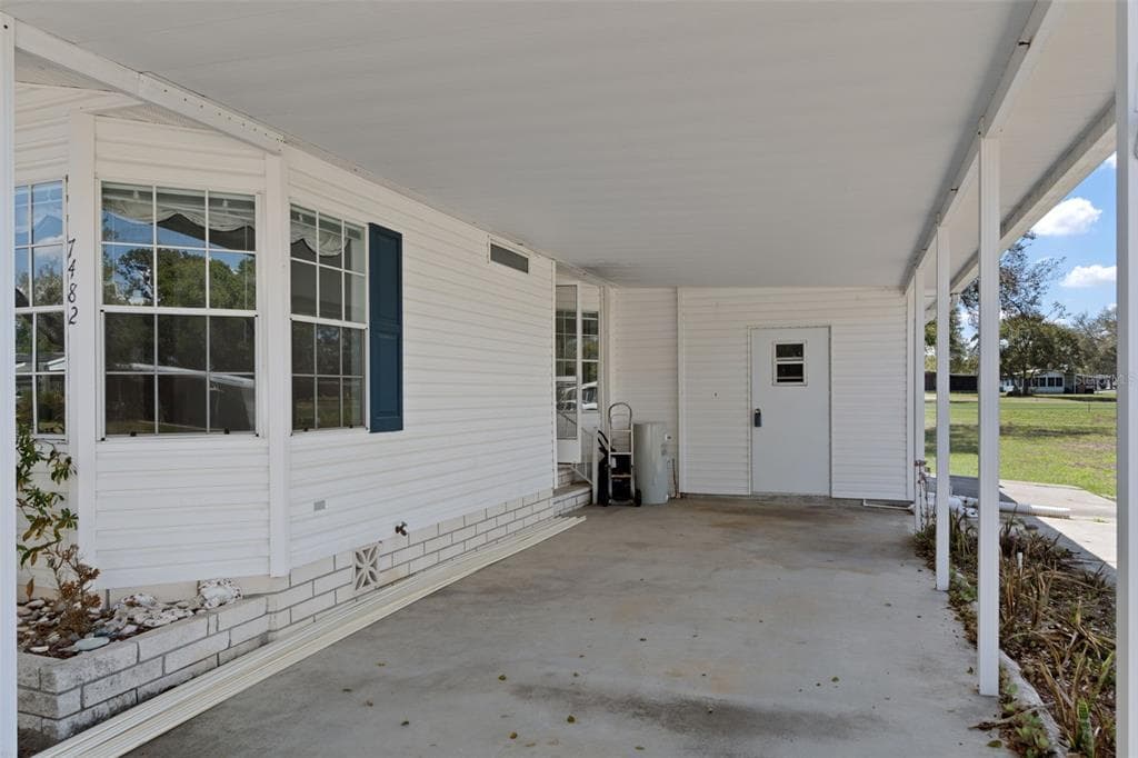 7482 DINSMORE STREET, BROOKSVILLE, FL 34613 — zdjęcie 4