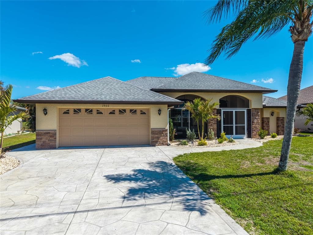 1900 NUREMBERG BOULEVARD, PUNTA GORDA, FL 33983