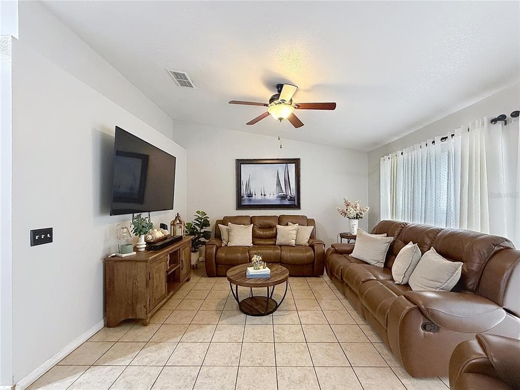 522-524 IMPERIAL PLACE, KISSIMMEE, FL 34758 — zdjęcie 3
