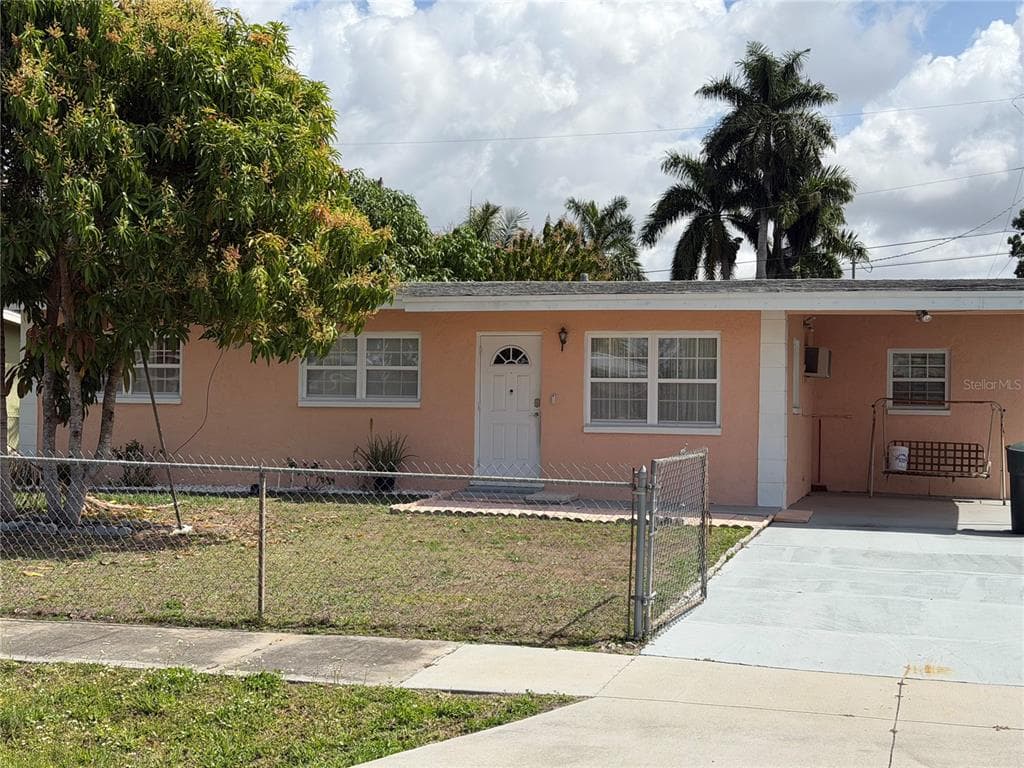 32 ROANOKE DRIVE # 0, FORT MYERS, FL 33905 — zdjęcie 2