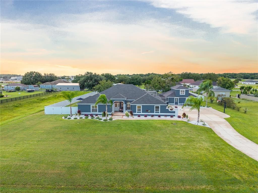 9060 COUNTY ROAD 128C, WILDWOOD, FL 34785
