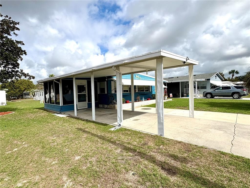 7481 FIRST CIRCLE DRIVE, BROOKSVILLE, FL 34613 — zdjęcie 3