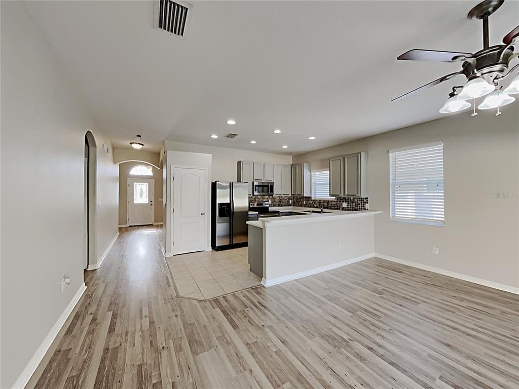 4020 LANGDRUM DRIVE, WESLEY CHAPEL, FL 33543 — zdjęcie 2