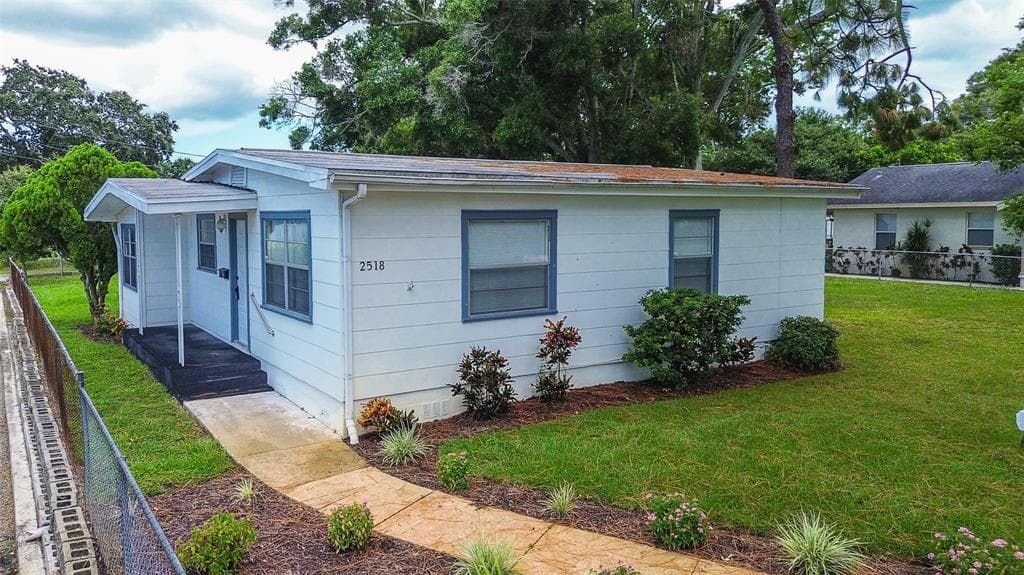 2518 40TH AVENUE N, ST PETERSBURG, FL 33710