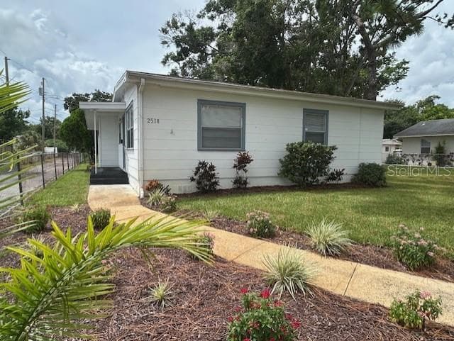 2518 40TH AVENUE N, ST PETERSBURG, FL 33710 — zdjęcie 4