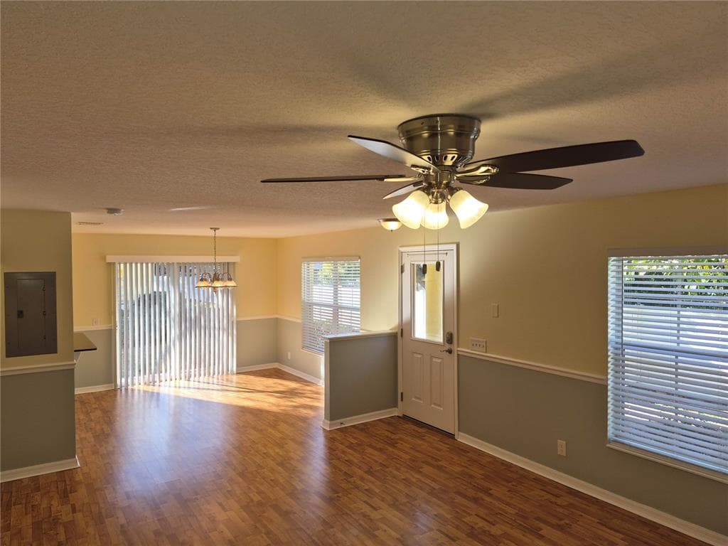 3845 ISLAND WAY, ST PETERSBURG, FL 33705 — zdjęcie 5