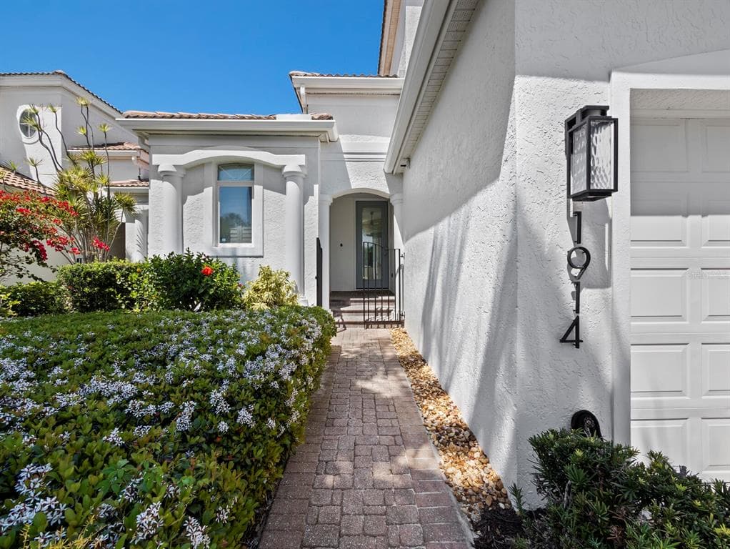 1914 HARBOUR LINKS CIRCLE # 10, LONGBOAT KEY, FL 34228 — zdjęcie 2