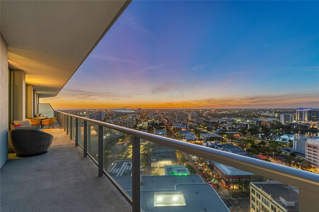 400 CENTRAL AVENUE # 2102, ST PETERSBURG, FL 33701 — zdjęcie 5