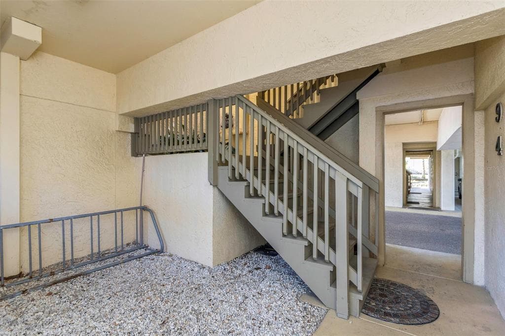 20204 GULF BOULEVARD # 9, INDIAN SHORES, FL 33785 — zdjęcie 2