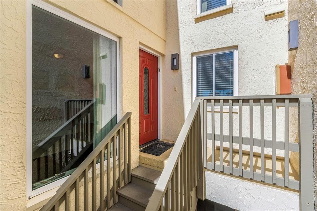 20204 GULF BOULEVARD # 9, INDIAN SHORES, FL 33785 — zdjęcie 3