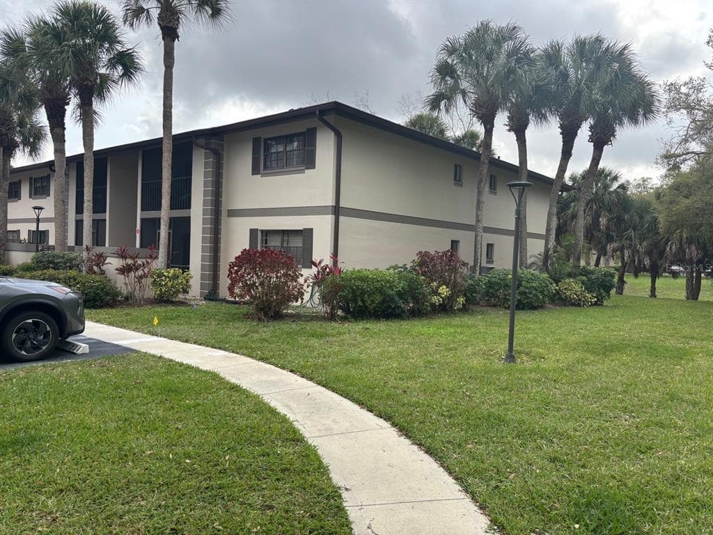 1515 FORREST NELSON BOULEVARD # P208, PORT CHARLOTTE, FL 33952 — zdjęcie 4