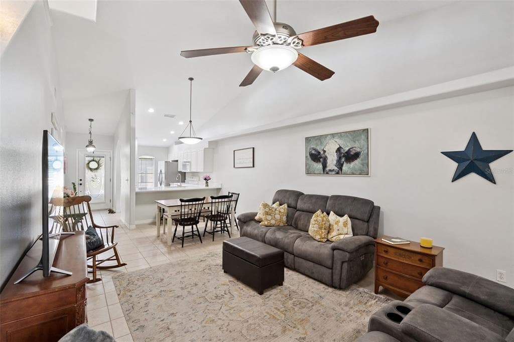 8856 COURTYARD LANE, GROVELAND, FL 34736 — zdjęcie 4