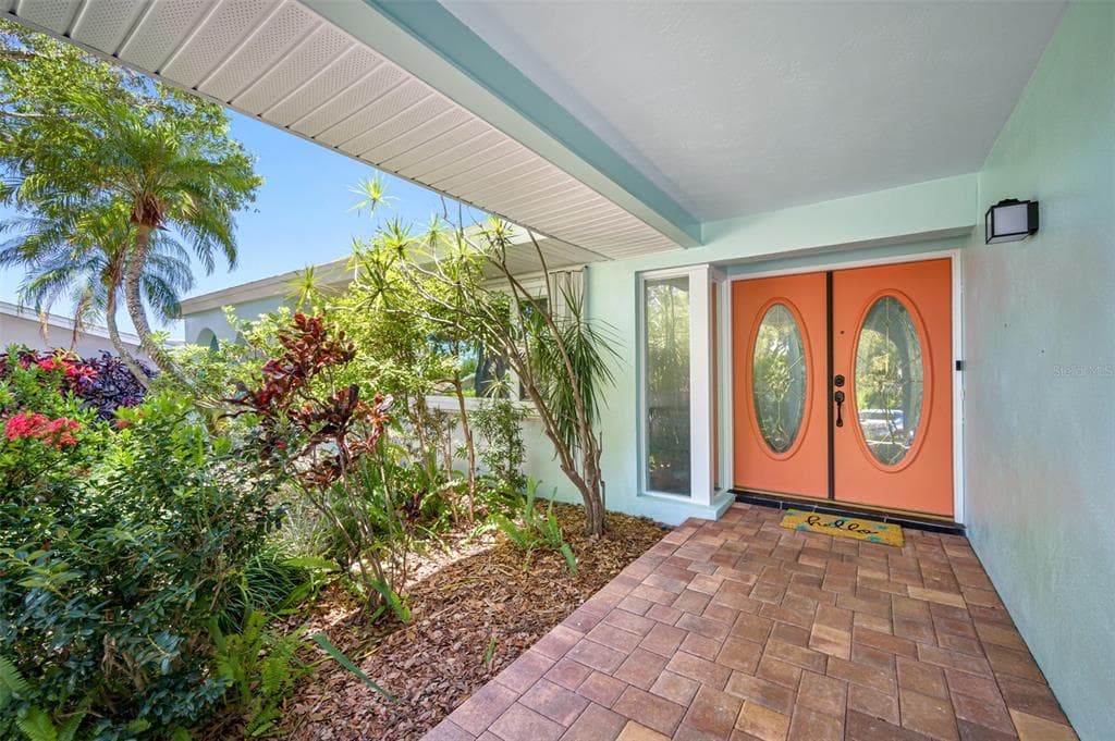 3749 MCKAY CREEK DRIVE, LARGO, FL 33770 — zdjęcie 2