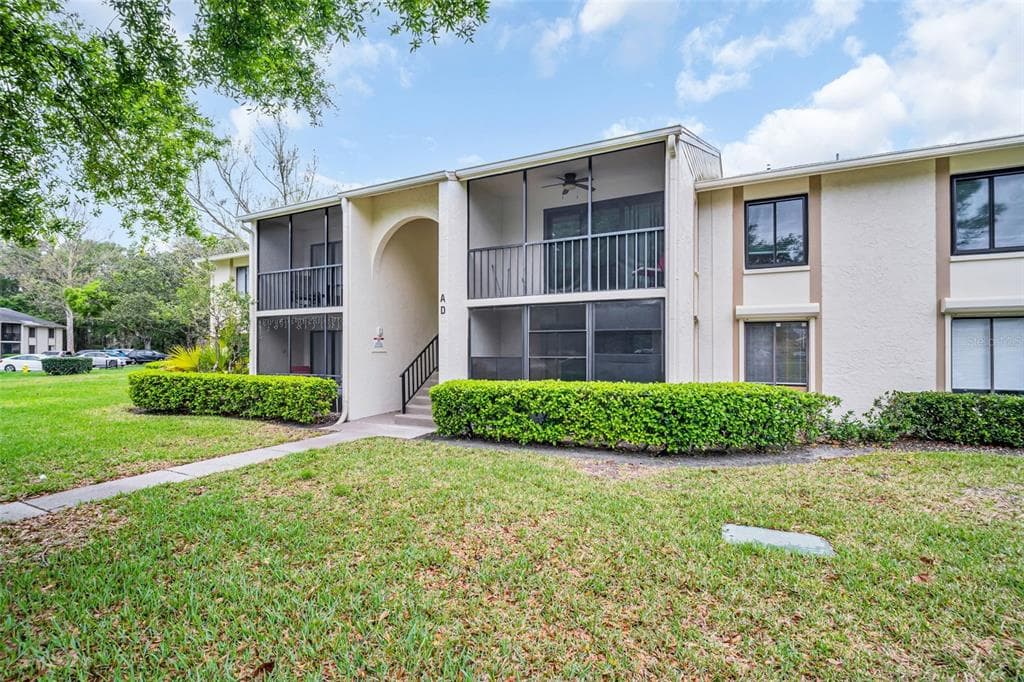 1400 PINE GLEN LANE # D2, TARPON SPRINGS, FL 34688
