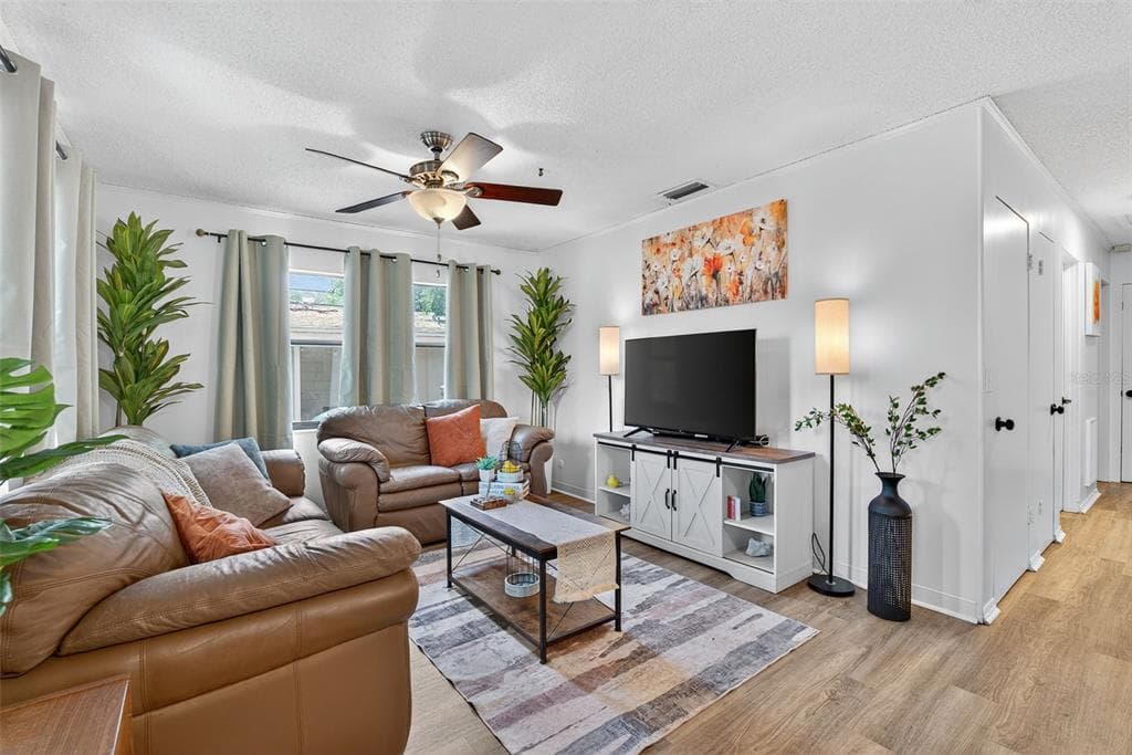 7009 S FITZGERALD STREET, TAMPA, FL 33616 — zdjęcie 4