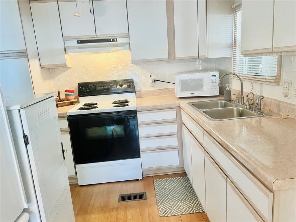 2224 CA D ORO DRIVE, SARASOTA, FL 34238 — zdjęcie 3