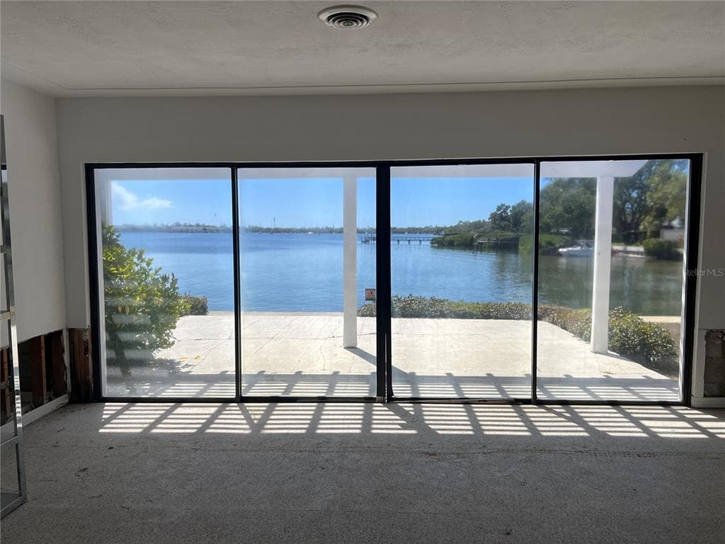 2431 SUNRISE DRIVE SE, ST PETERSBURG, FL 33705 — zdjęcie 5