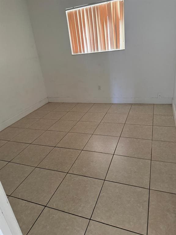 500 E ROSEWOOD LANE # 154, TAVARES, FL 32778 — zdjęcie 3