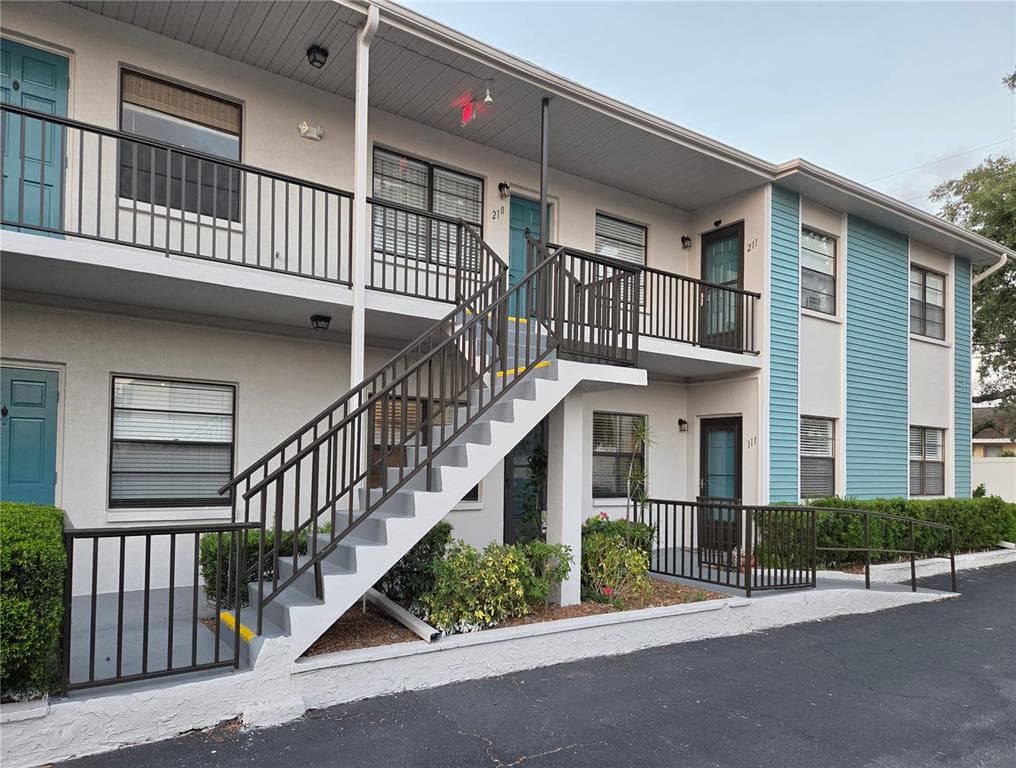 5925 TERRACE PARK DRIVE N # 111, ST PETERSBURG, FL 33709 — zdjęcie 2