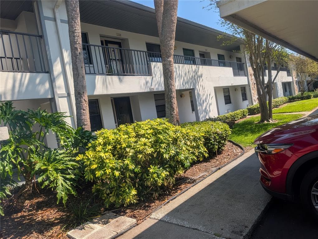 1601 43RD STREET N # 129, ST PETERSBURG, FL 33713