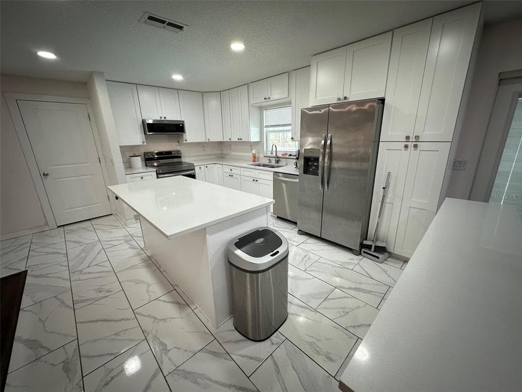 20403 GAMBLE DRIVE, BROOKSVILLE, FL 34601 — zdjęcie 2