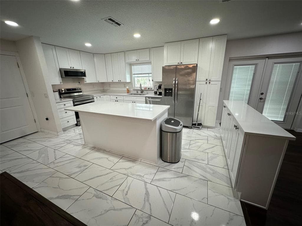 20403 GAMBLE DRIVE, BROOKSVILLE, FL 34601 — zdjęcie 4