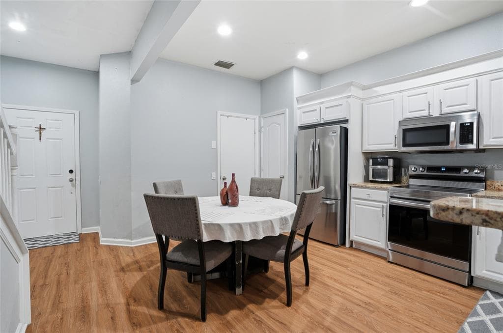 26611 CHIMNEY SPIRE LANE, WESLEY CHAPEL, FL 33544 — zdjęcie 2