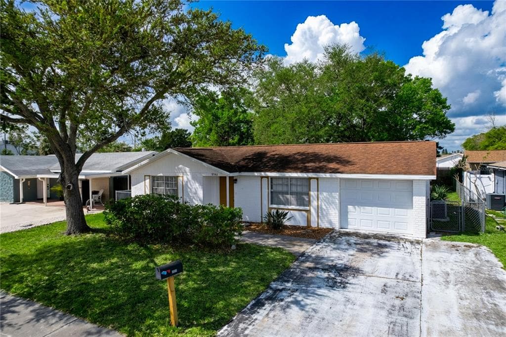 9741 LAMANTIN DRIVE, PORT RICHEY, FL 34668 — zdjęcie 2