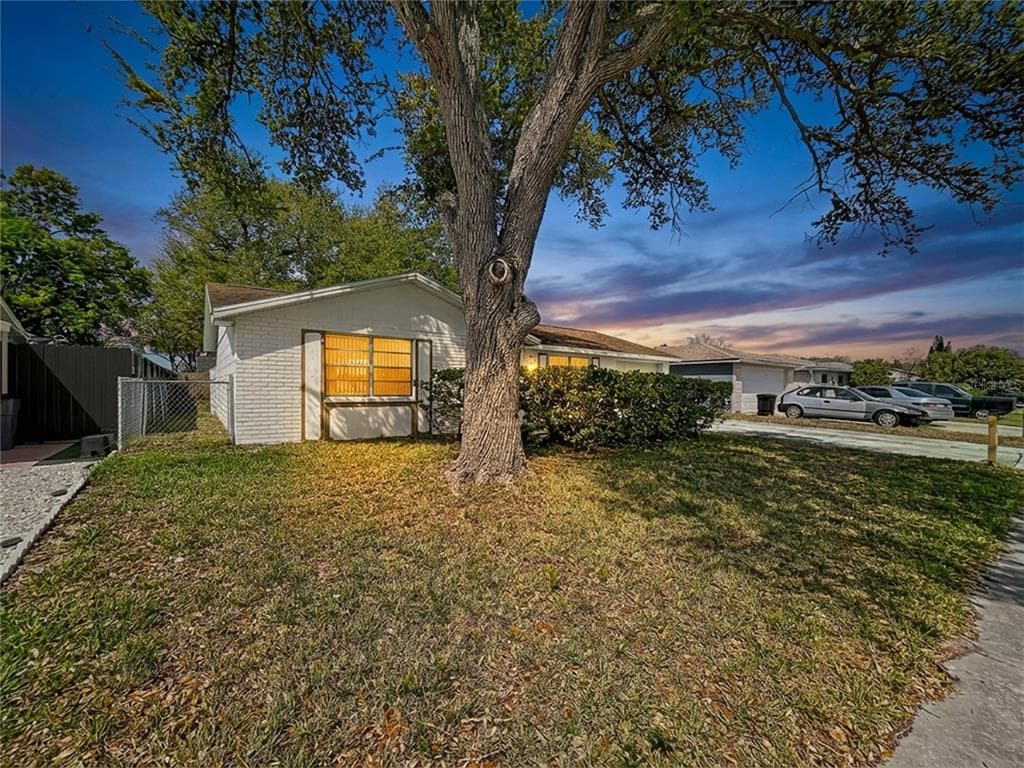 9741 LAMANTIN DRIVE, PORT RICHEY, FL 34668 — zdjęcie 5
