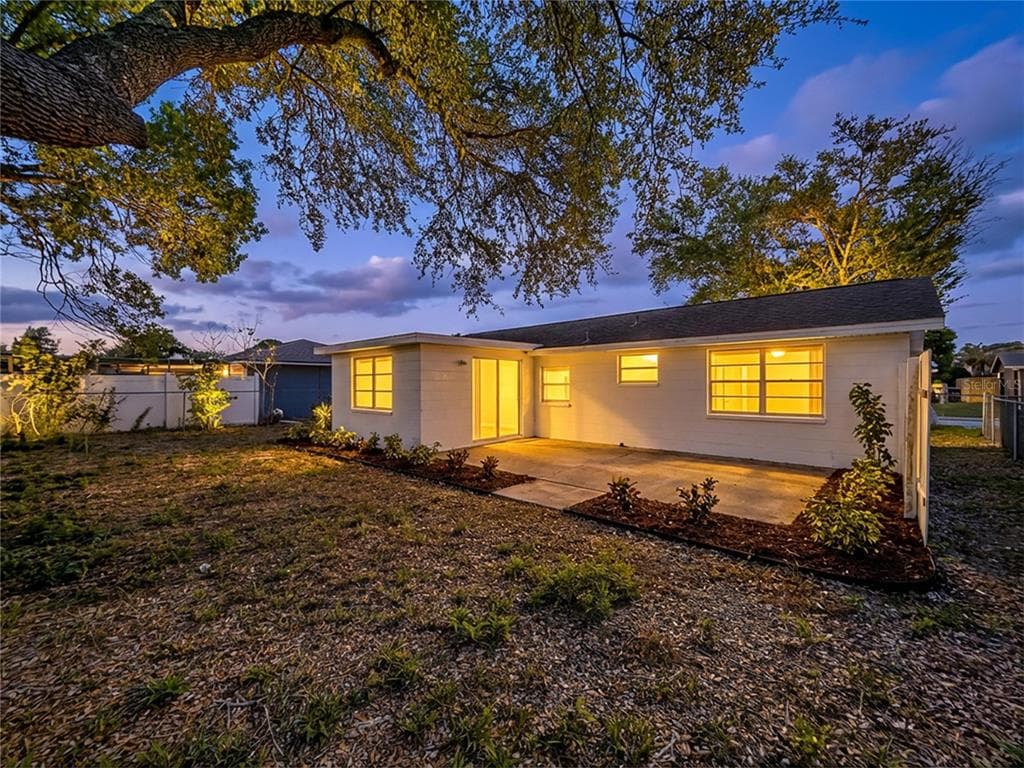 9741 LAMANTIN DRIVE, PORT RICHEY, FL 34668 — zdjęcie 4