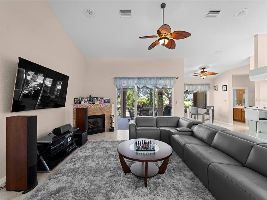 2288 PRAGUE LANE, PUNTA GORDA, FL 33983 — zdjęcie 5