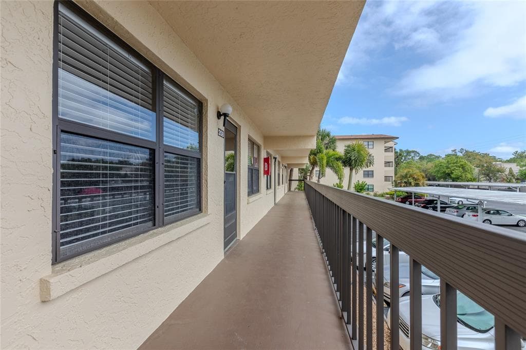 305 30TH AVENUE W # A208, BRADENTON, FL 34205 — zdjęcie 2