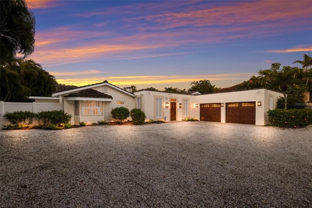 103 FILLMORE DRIVE, SARASOTA, FL 34236