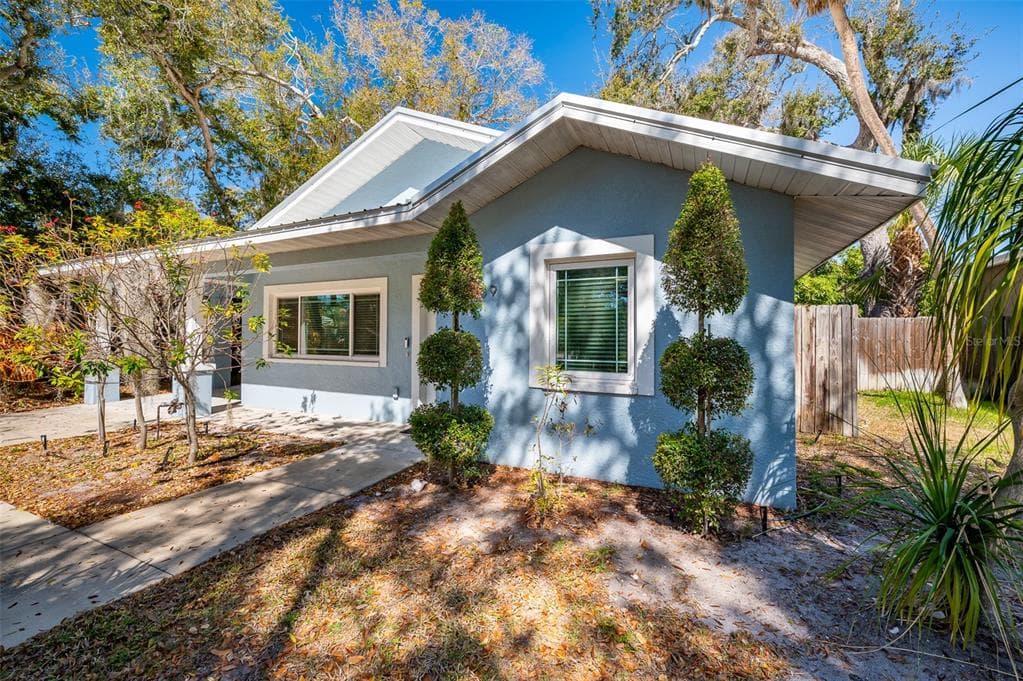 1039 23RD STREET, SARASOTA, FL 34234 — zdjęcie 2